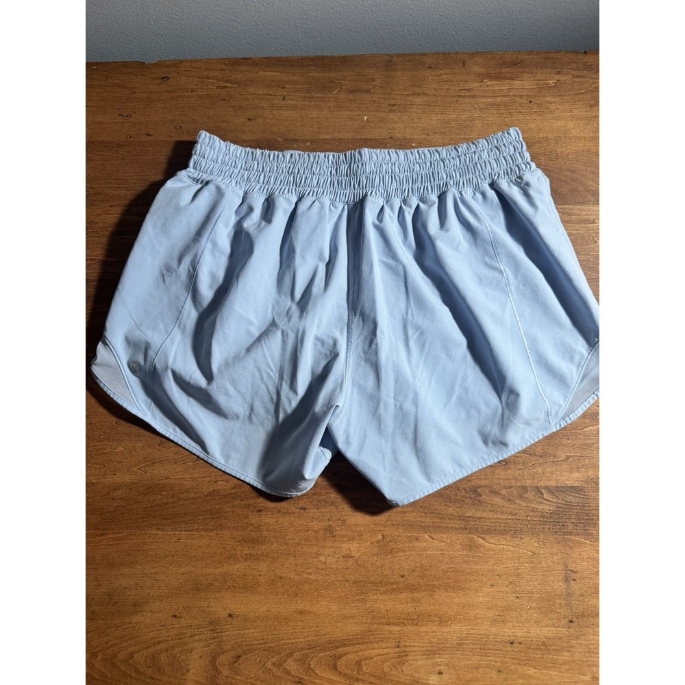 Lululemon Hotty Hot High-Rise Lined Short 4" inseam Size 8 Light Blue